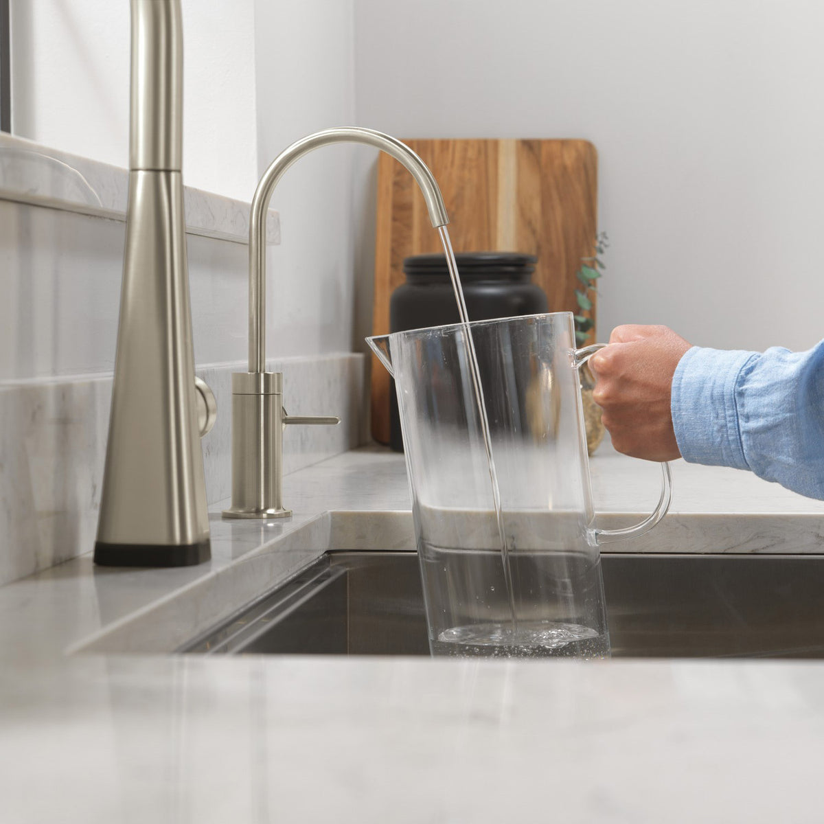 Delta Clarifi Tankless under Sink 6-Stage Reverse Osmosis System